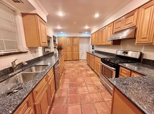 1105 Beverly Garden Dr, Metairie, LA 70002