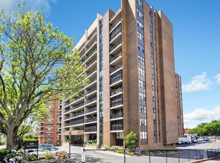 44 Strawberry Hill Ave APT 7C, Stamford, CT 06902
