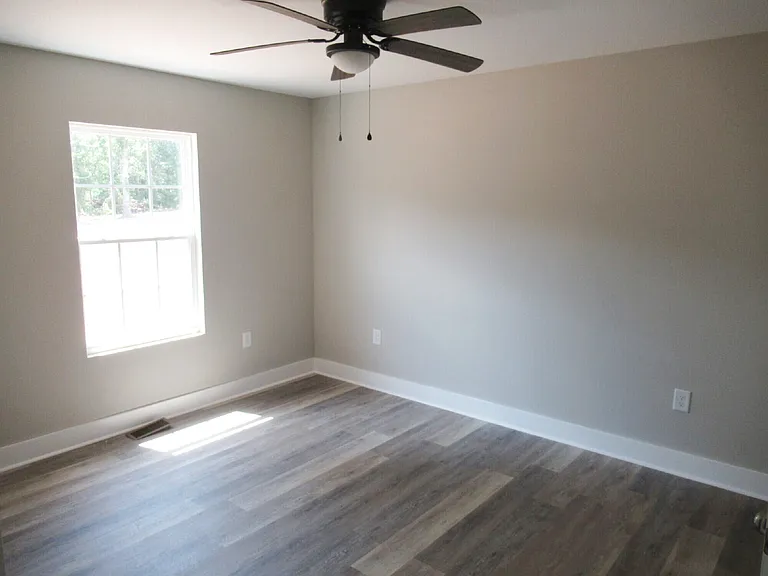 429 Northbrook Iii School Rd — Photo 11