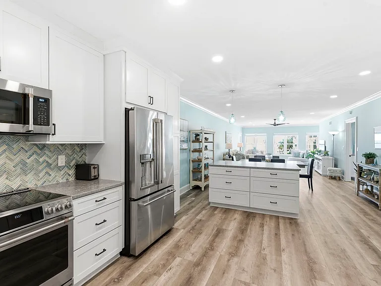 4950 Gulf Blvd #608 — Photo 5