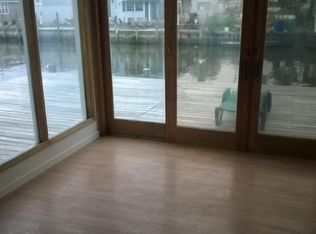 204 Evergreen Dr, Bayville, NJ 08721