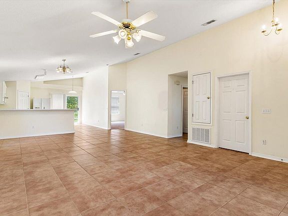 5th image of 9503 Parker Place Dr