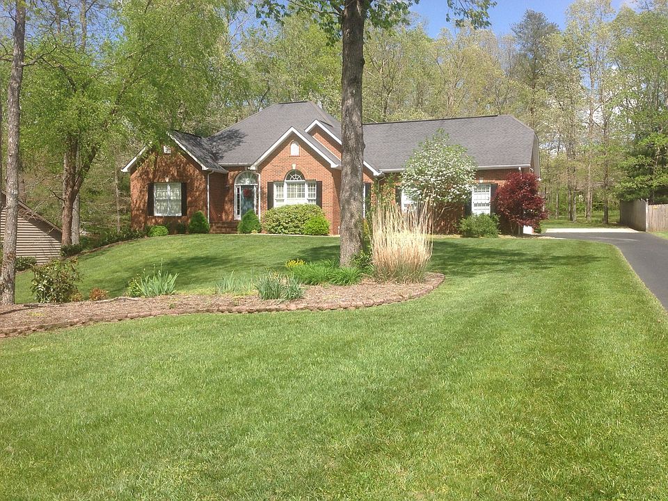 1st image of 1335 Holiday Dr