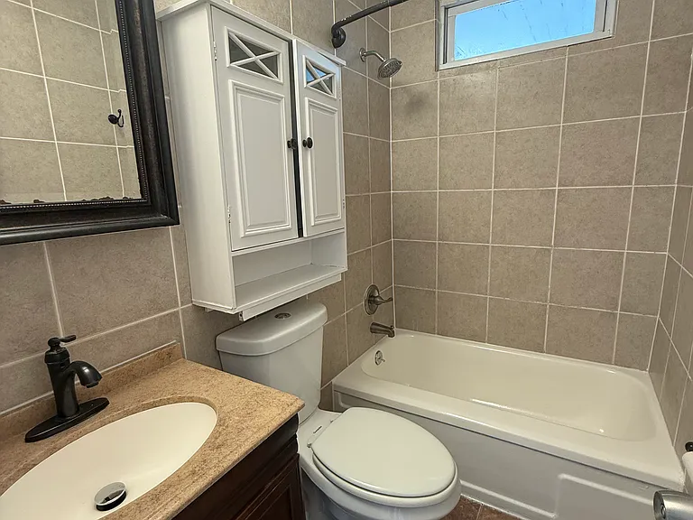 123 Pearl St #3 — Photo 6