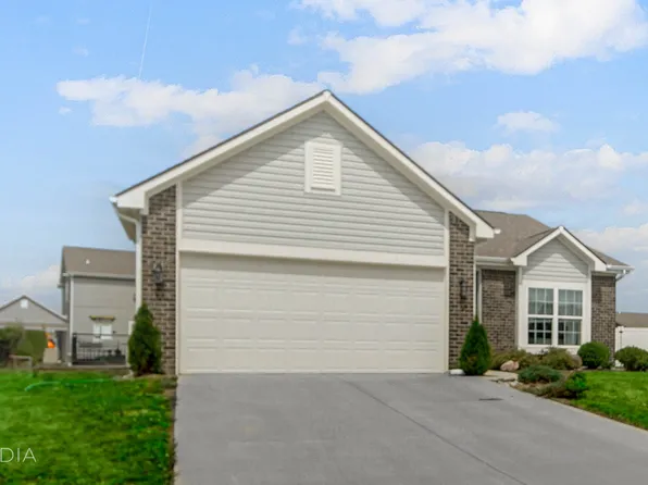 438 Paymaster Dr, Greenfield, IN 46140