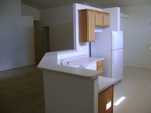 5th image of 1108 Gary Carmena Ave