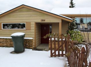 324 Hillcrest St, Pt Angeles, WA 98362