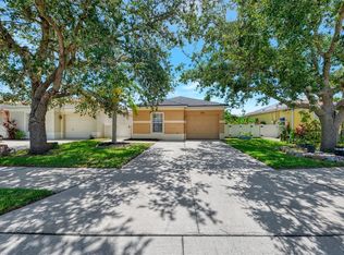 2446 28th Ave E, Palmetto, FL 34221