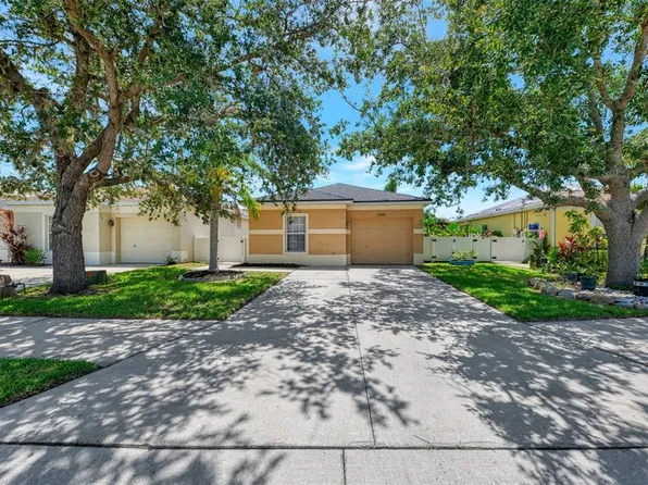 2446 28th Ave E, Palmetto, FL 34221