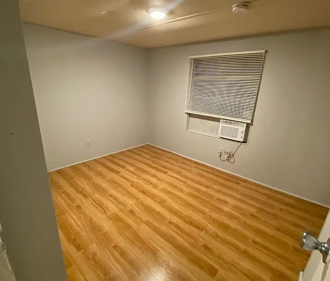 10457 S 228th Ln — Photo 20