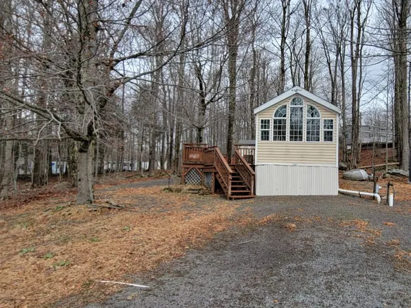 A2-104 Adventure Ave #A2-104, Gouldsboro, PA 18424