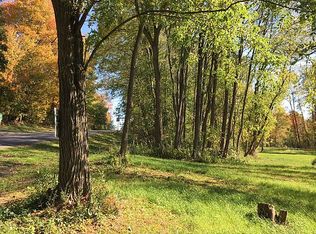 Grant Rd, Clinton, NY 13323