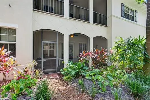 357 Chambord Terrace Palm — Photo 30