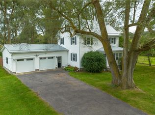 2870 W Walworth Rd, Macedon, NY 14502