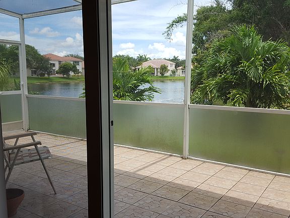 3rd image of 5327 NW 48th St