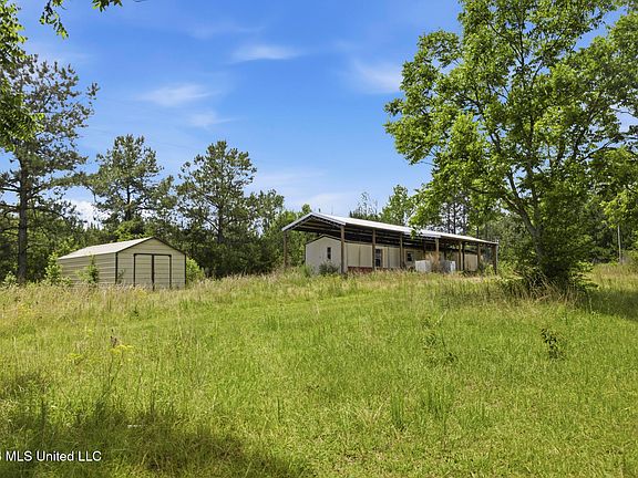 3rd image of 2705 Pilgrim Rest Rd