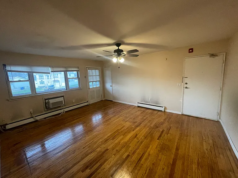 55 Gill Ln #44 — Photo 11