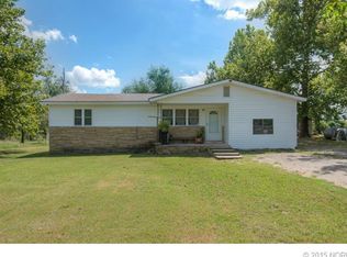 15702 E 590 Rd #B, Inola, OK 74036