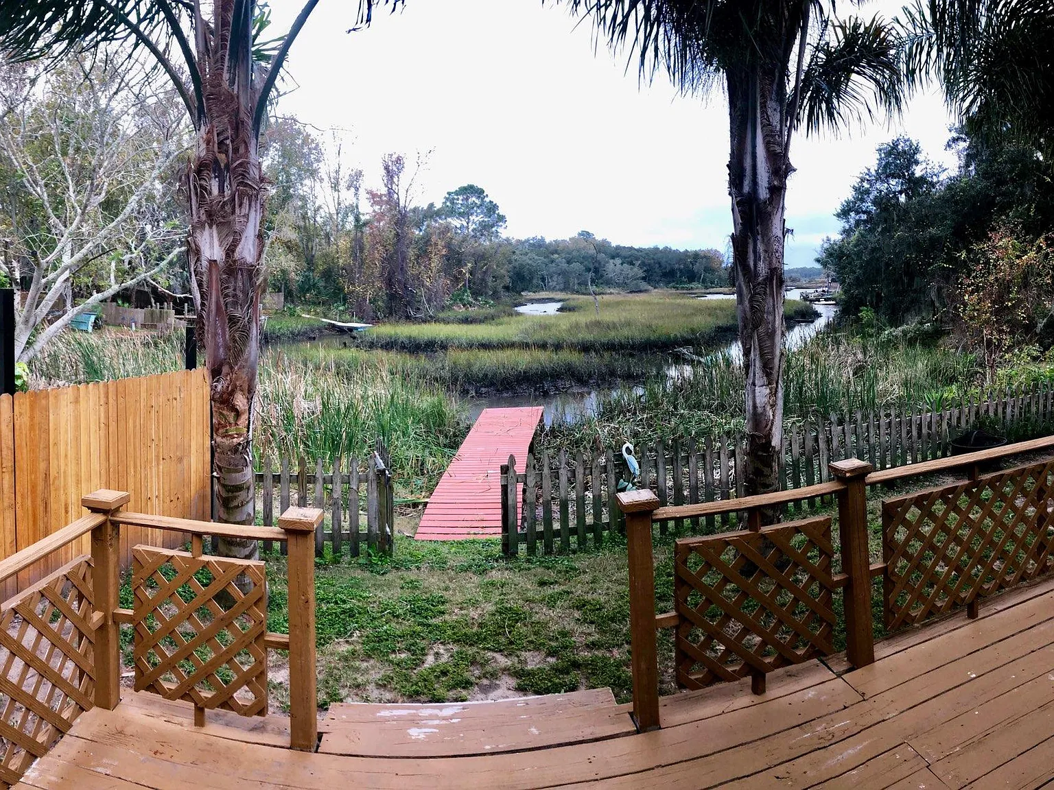 4 bed, 1496 sqft, $2,400 — Photo 1