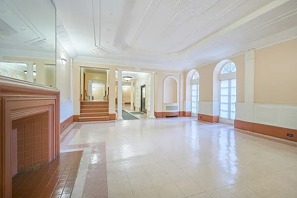 Sold by Douglas Elliman | media 7