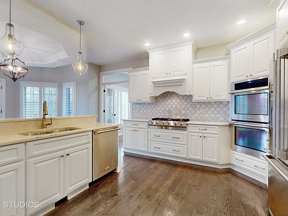 5th image of 22634 Nature Creek Cir