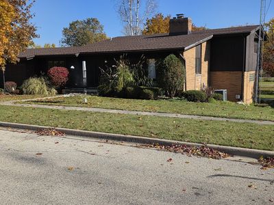 1546 Wheeler St, Woodstock, IL, 60098