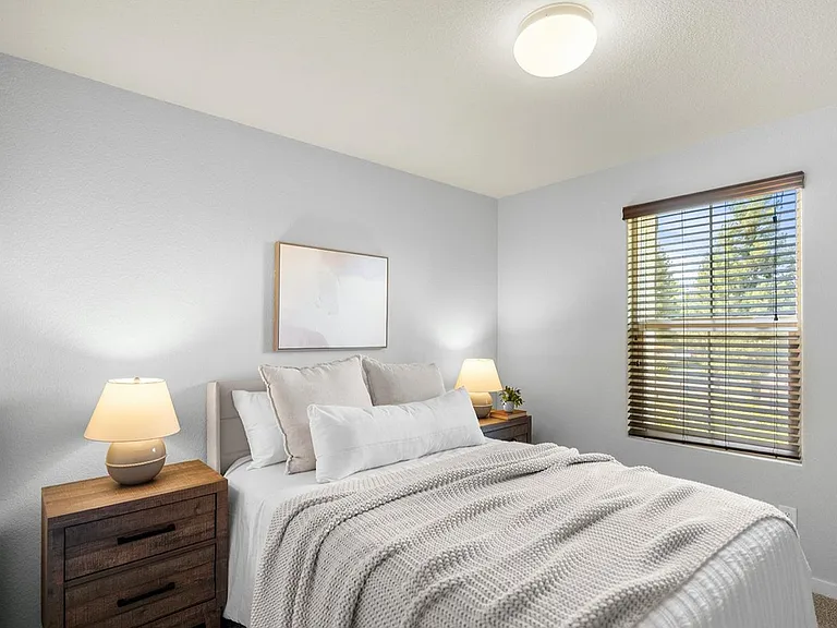 741 Candela Cir — Photo 7