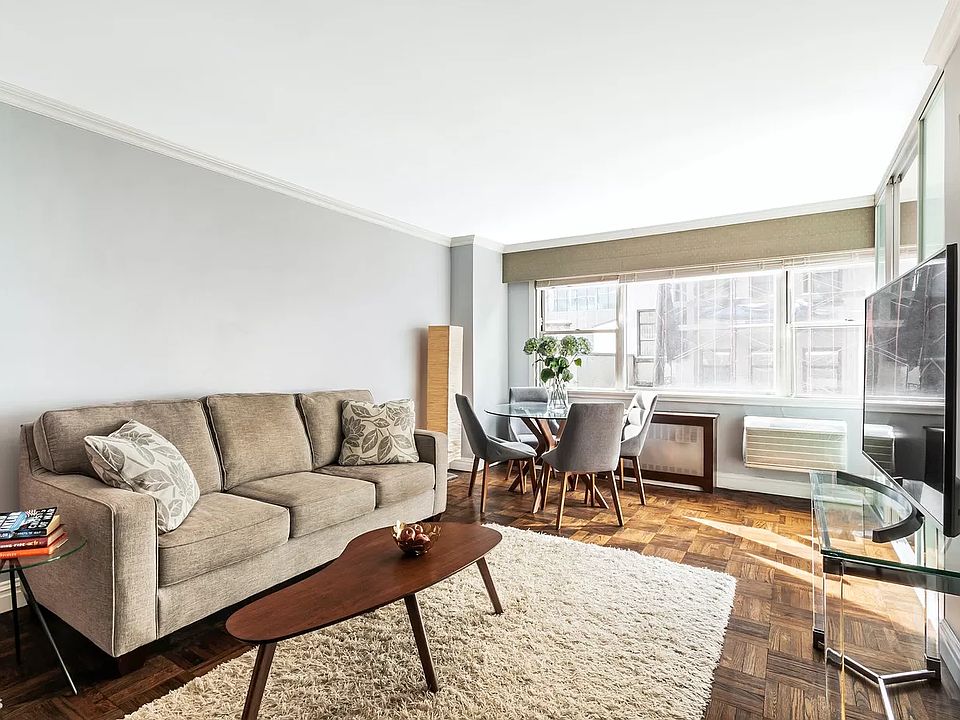 1st image of 430 W 34th St APT 8K
