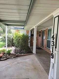4319 Benning Dr — Photo 4