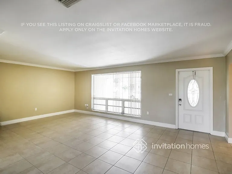 8950 SW 53rd St — Photo 3