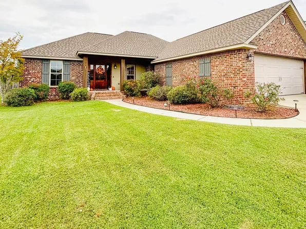 9 E Sycamore, Sumrall, MS 39482