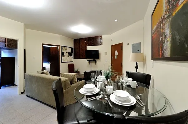 Rented by Eisenberg Exclusives | media 21