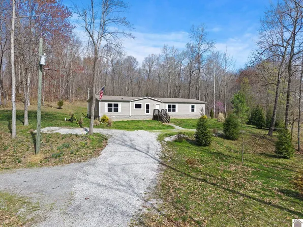 612 State Route 295 N, Kuttawa, KY 42055