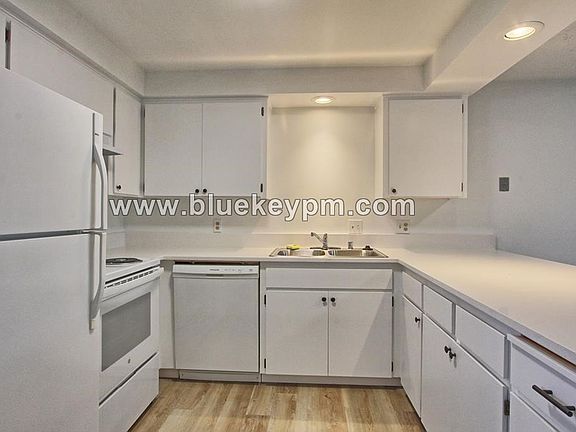 5th image of 218 SE Clark Ave #Wkal218-1