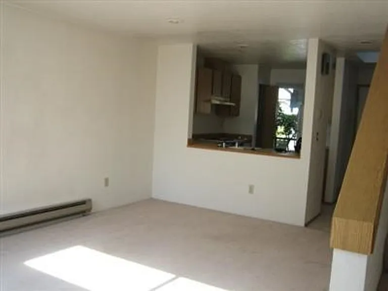 10135 NE 137th Pl #11 — Photo 7