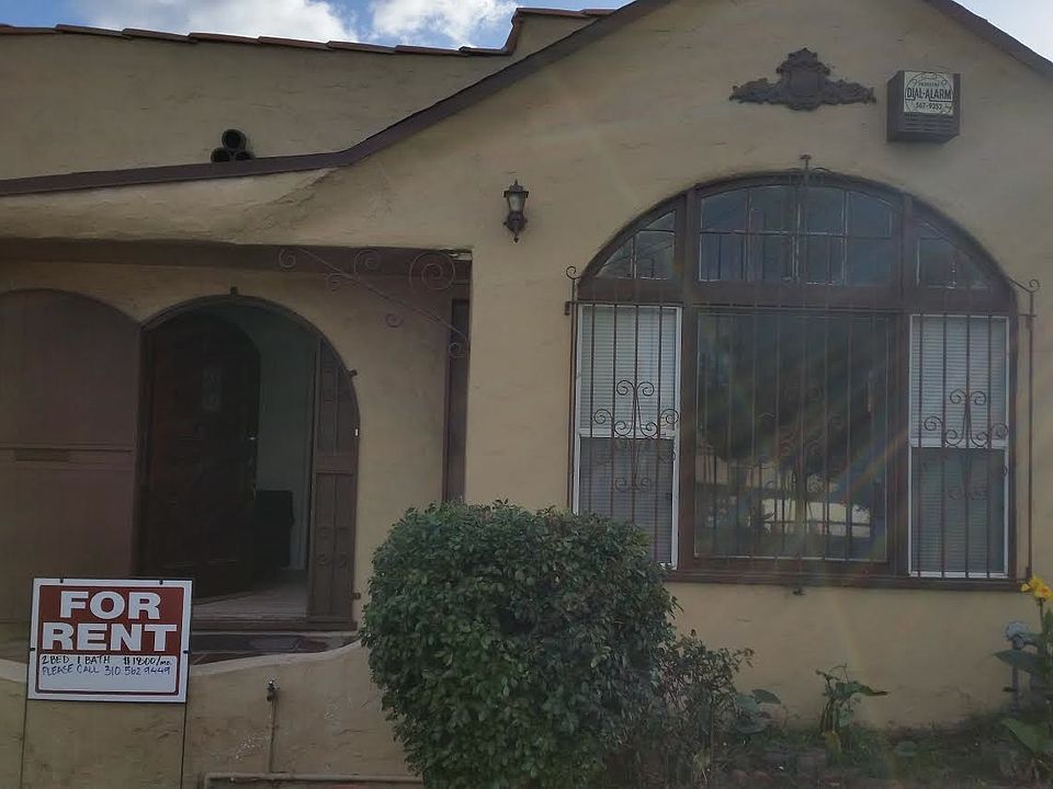 1st image of 1774 W 37th St