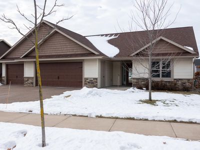 2065 Michael Ln, River Falls, WI, 54022