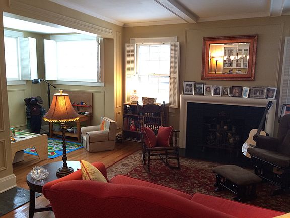 3rd image of 3116 Virginia Ave SE