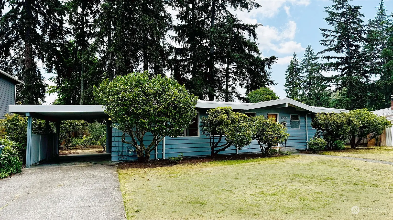 15511 SE 24th Street photo 1