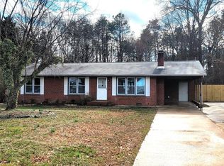 121 Lou Dr, Gastonia, NC 28052