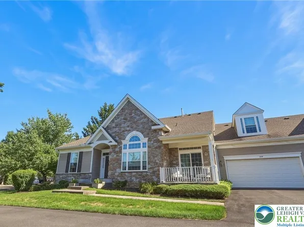 1848 Felicity Ln, Hellertown, PA 18055