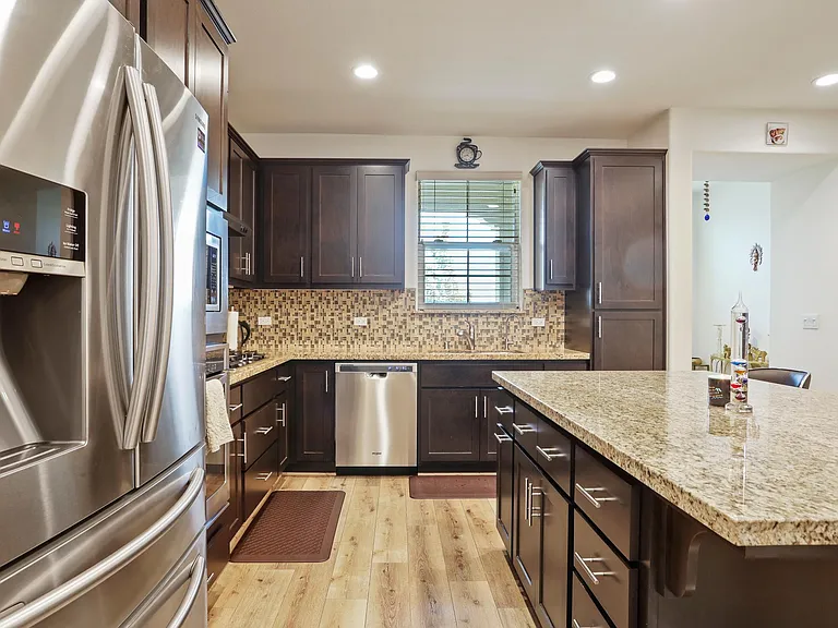 125 E Ramsey Dr — Photo 4