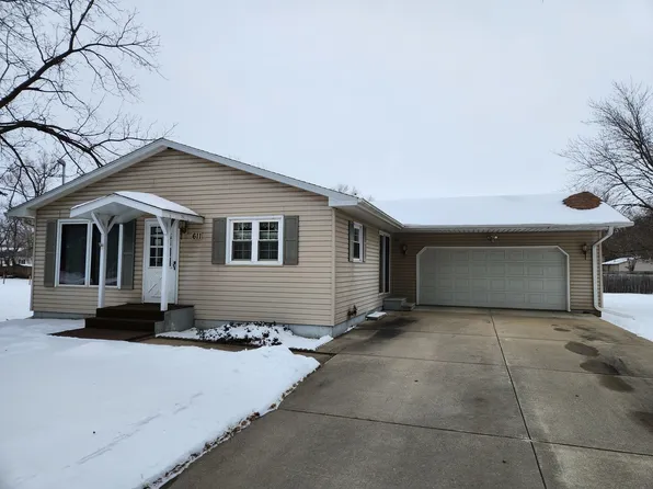 611 E 7th St, Rock Falls, IL 61071