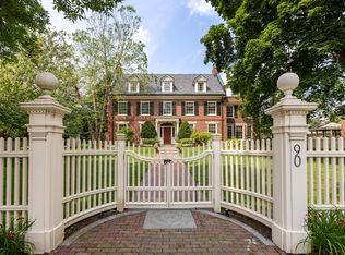 90 Vaughan St, Portland, ME 04102