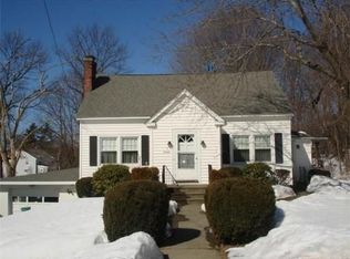 7 Angelo St, Worcester, MA 01604