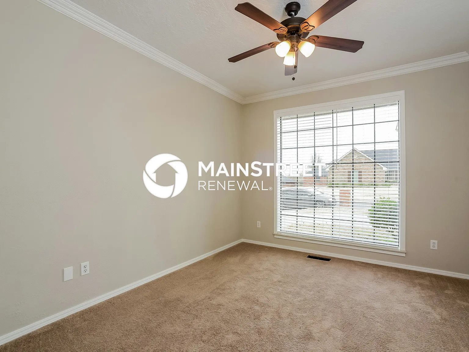 1100 Fountain Gate Ct — Photo 4