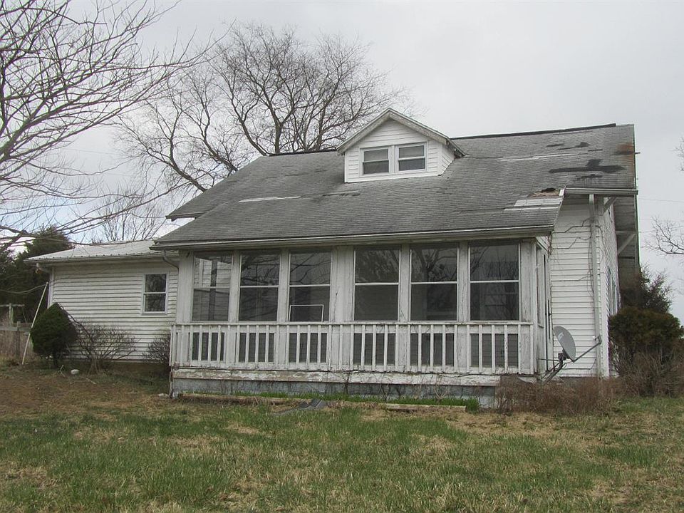 1st image of 830 Granger Ln