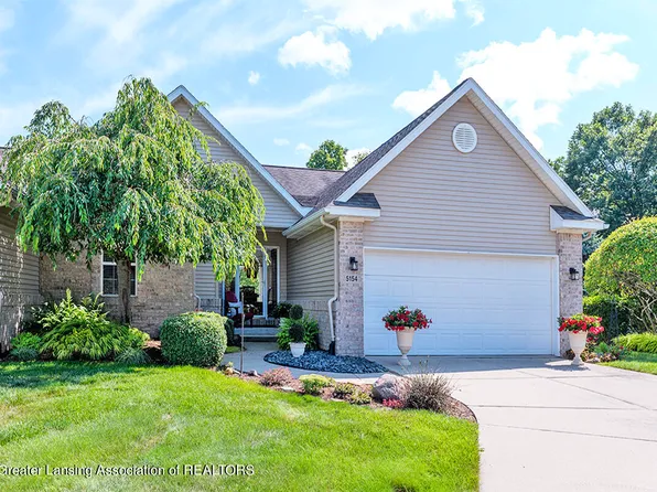 5154 Sapphire Cir, East Lansing, MI 48823