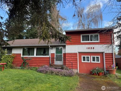 1638 N 190th Street, Shoreline, WA, 98133