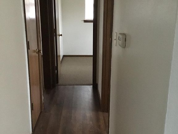 4th image of 2110 Primrose Dr